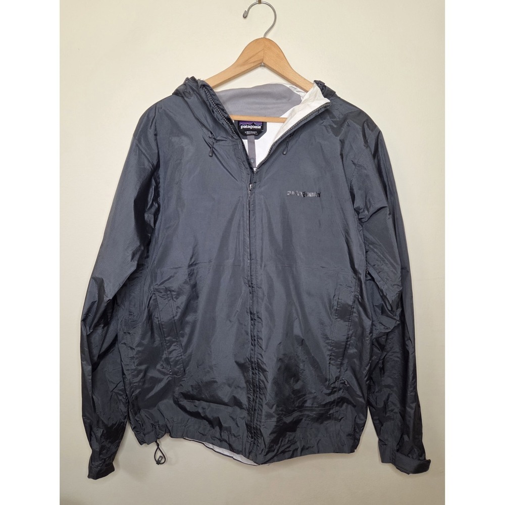 Patagonia 83830FA13 Full Zip Windbreaker Jacket Geometric Nylon Shell Grey EUC L